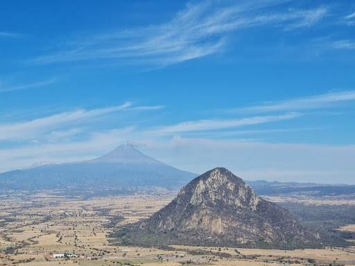 Cima del cerro Chalcatzingo Zona Arqueológica