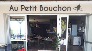 Photo n°2 de AU PETIT BOUCHON à Istres (Restaurant)