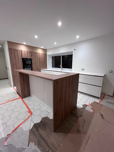 Raf Pose Cuisinesbains - Thumbnail