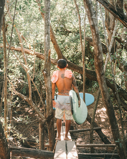 Marea Surf School - Visual