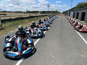 Photo n°2 de Formule Kart à Villeperdue (Circuit de karting)