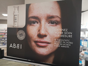 Photo n°9 de Pharmacie wellpharma des Grands Jardins à Charmes (Magasin de matériel médical)