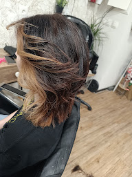 Photo n°15 de L'atelier d'Angel à Sens (Salon de coiffure)