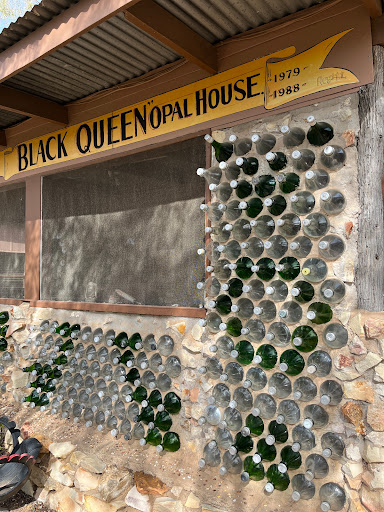 Black Queen - Thumbnail