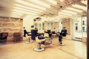 Photo n°1 de Le Cigare à Moustache à Paris (Salon de coiffure)