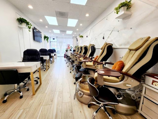 Dr. Nails & Spa - Thumbnail