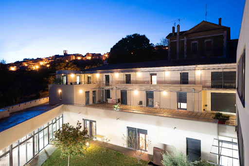 Photo de Fondation Partage et Vie - EHPAD L'Oustaou de Lure - Peipin à Sisteron (04200)
