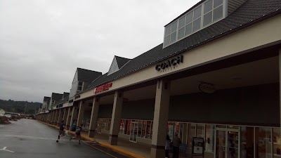 Photos of Tanger Outlets Tilton