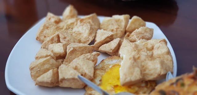 WARUNG PECEL MADIUN & DAWET AYU LARIS MANIS