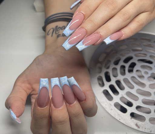 Grün Nails - Visual