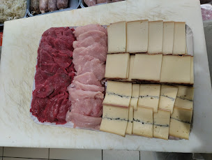 Photo n°24 de A Vos Viandes à Saint-Vulbas (Boucherie-charcuterie)