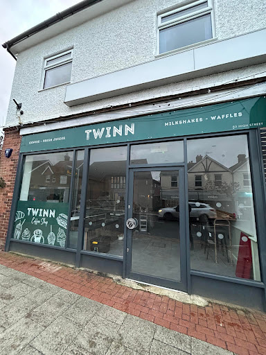 Twinn - Visual