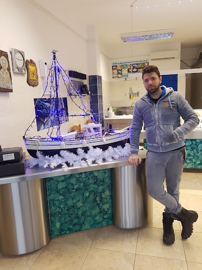 Photos of &Iota;&chi;&theta;&upsilon;&omicron;&pi;&omega;&lambda;&epsilon;ί&omicron; &Lambda;&epsilon;&mu;&omicron;&nu;ή&sigmaf; &Theta;έ&mu;&eta;&sigmaf;