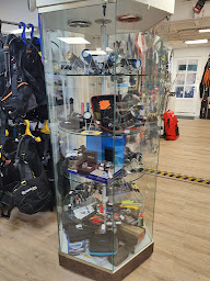 Photo n°19 de Comarin à Saint-Malo (Magasin de matériel de plongée)