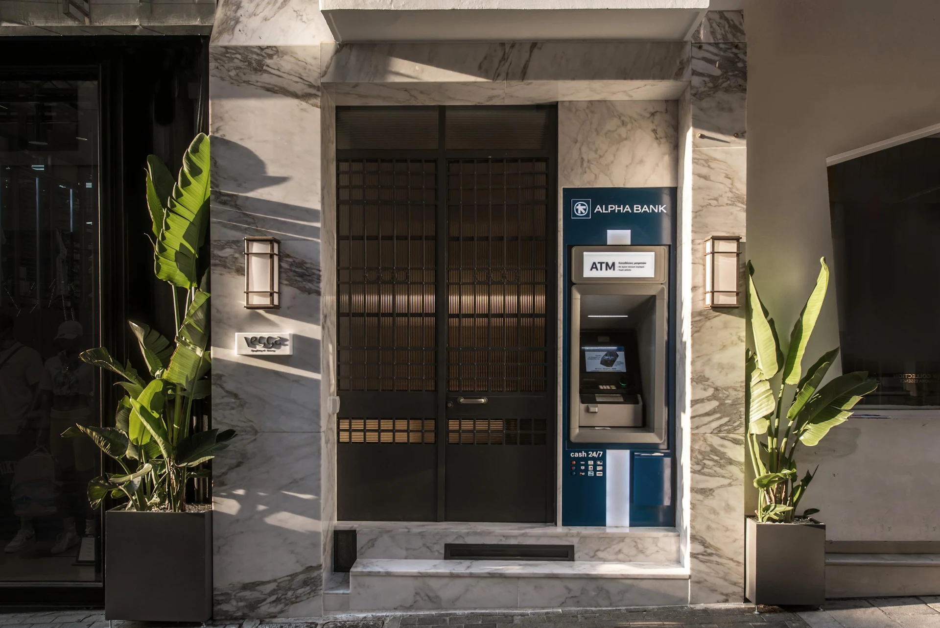 VEGGA SUITES