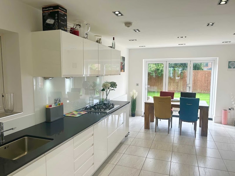 Pontings Residential Lettings photo 2