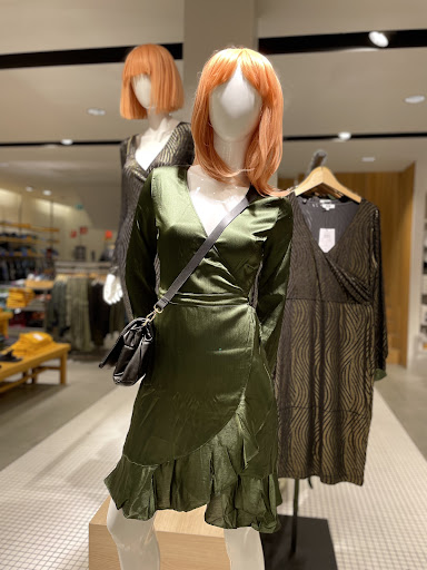 WE Fashion Zaandam - Gedempte Gracht - Thumbnail