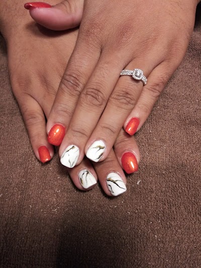 Nails by Tresh