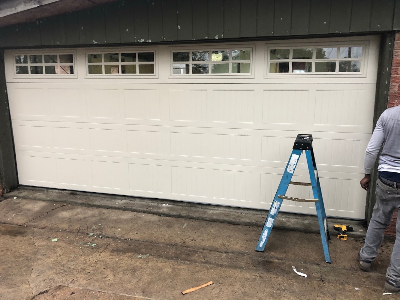 Morales Garage Door Service photo 2