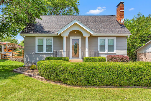 Realtor Nick Albright - Century 21 Advantage - Thumbnail