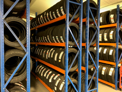 Winner Garage Tyres - Thumbnail