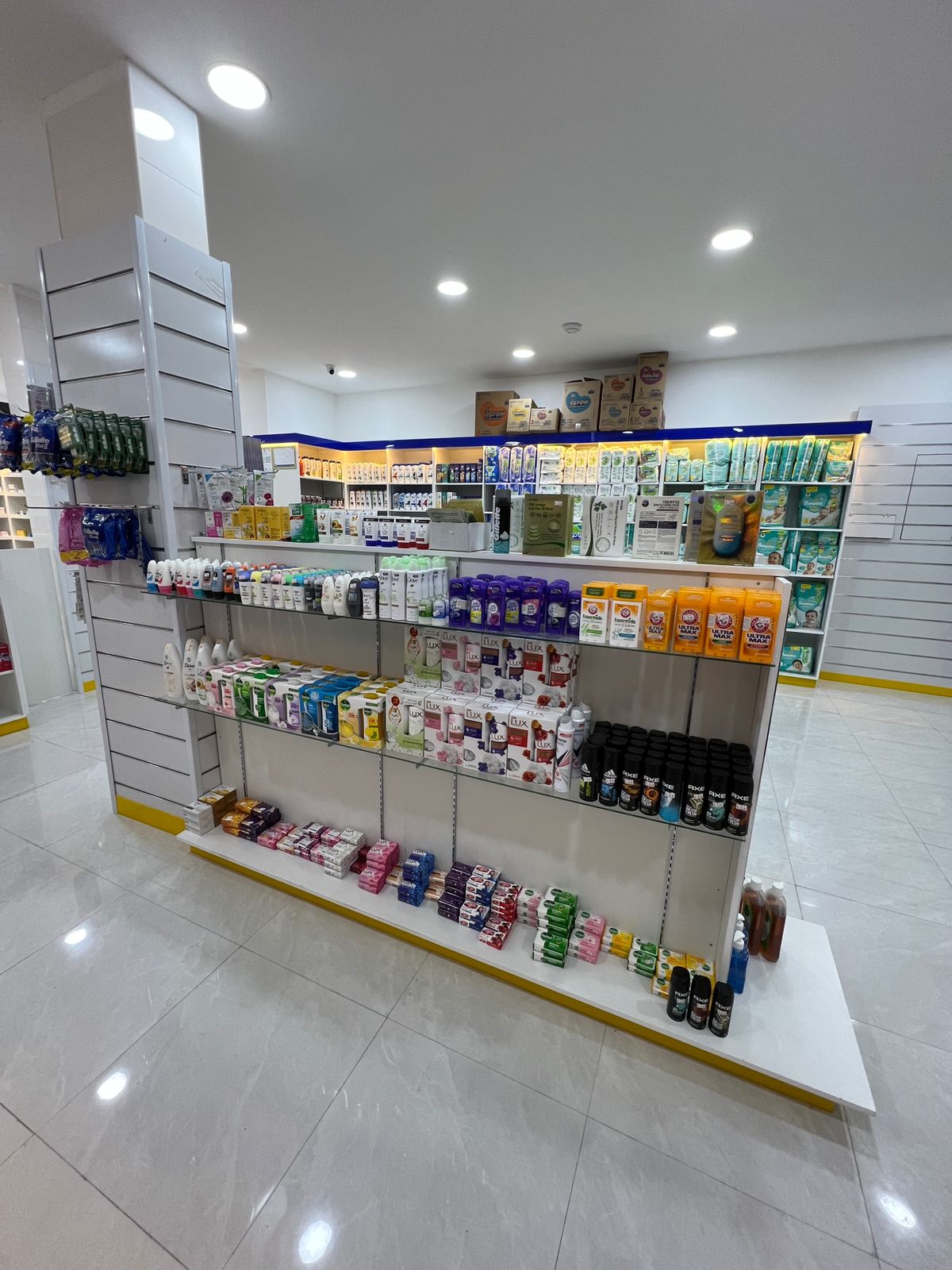 صيدلية رعاية العائلة الطبية ( صيدلية و مستلزمات طبية ) - صورة 2