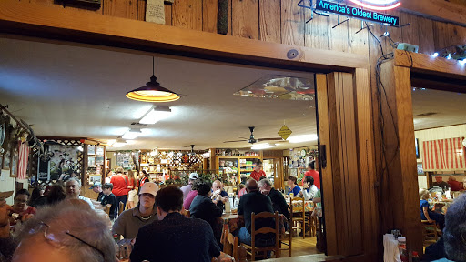 D.I.'s Cajun Restaurant Logo