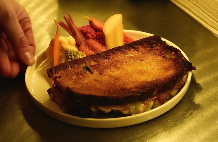 Kissproof Belleville by null