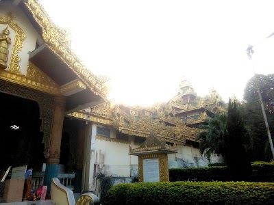Photos of Shwedagon Pagoda North Gate Bus Stop