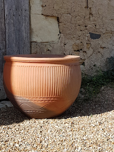 Photo de Poterie Jamet Laurent à Rouillé (86480)