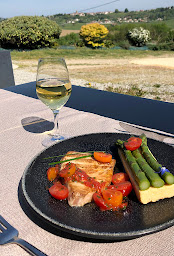 Photo n°7 de La Table des Combettes à Le Grand-Serre (Restaurant)