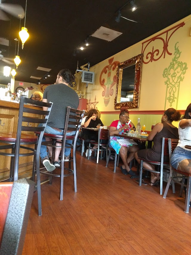 Bella's Cafe