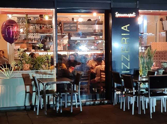Spaccanapoli - Italian Restaurant & Pizzeria - London