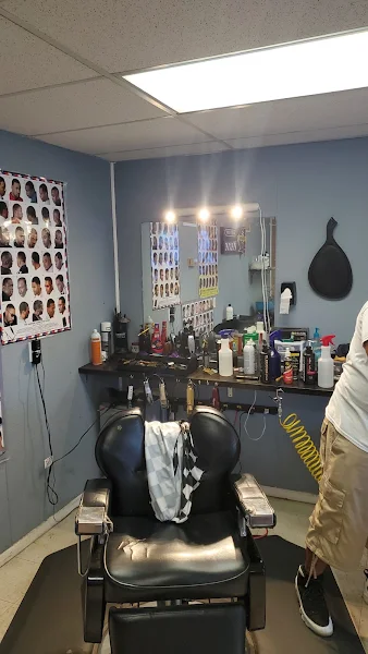 Distinguished Cutz Barbershop photo