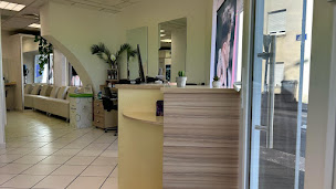 Photo n°5 de Coiffure Andrée à Clermont-Ferrand (Salon de coiffure)