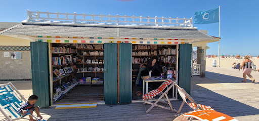 Biblio'Tech - Lire à la Plage - Thumbnail