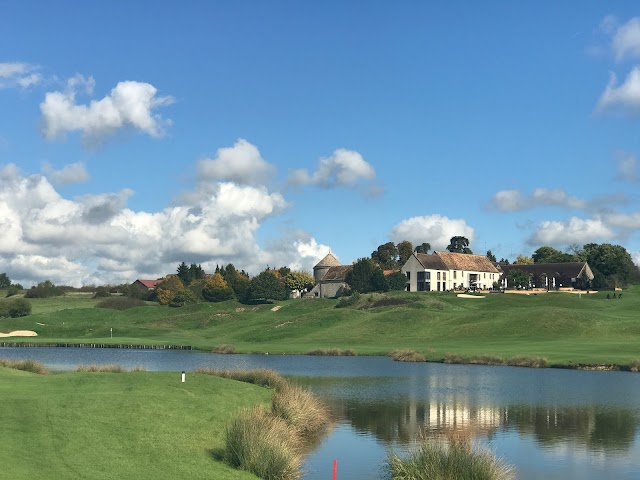 Exclusiv Golf Courson-Stade Français