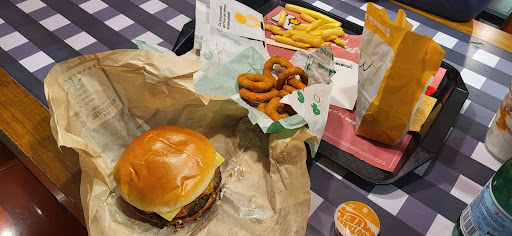 Photo 8 - Burger King