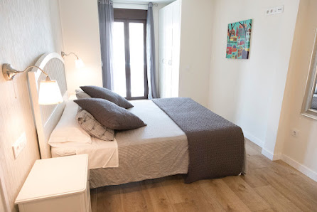 Apartamentos Sol Real C. Álvaro de Torres, 1, 23400 Úbeda, Jaén, España