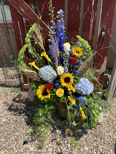 Don's House of Flowers - Thumbnail