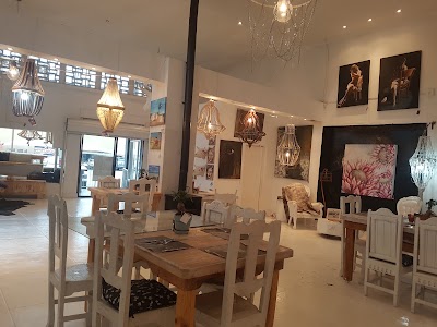Photos of Erika Turvey Art Gallery And Studio