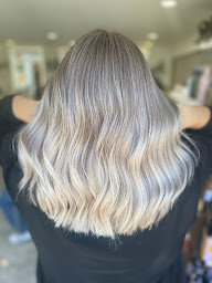 Photo n°19 de Class Coiffure Goussainville à Goussainville (Salon de coiffure)