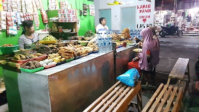 Photos of Parkir Bus Sunan Bayat