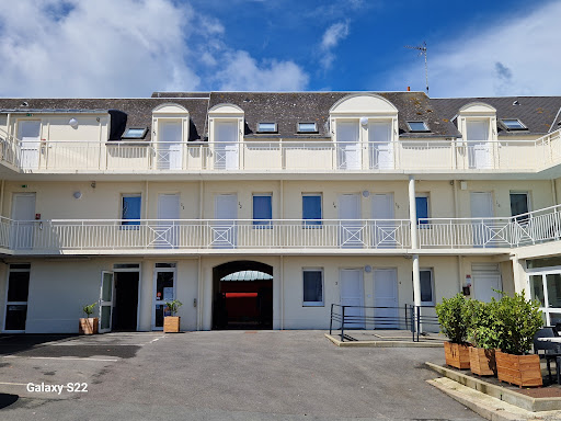 Photo de Camping Yelloh! Village Portland à Port-en-Bessin (14520)