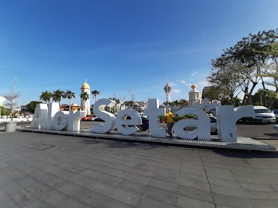 Dataran Masjid Zahir