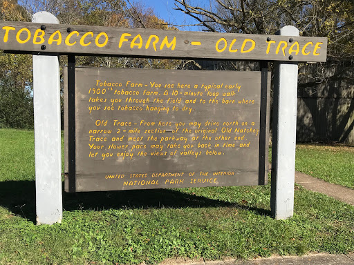 Old Trace Drive Gallery - United States