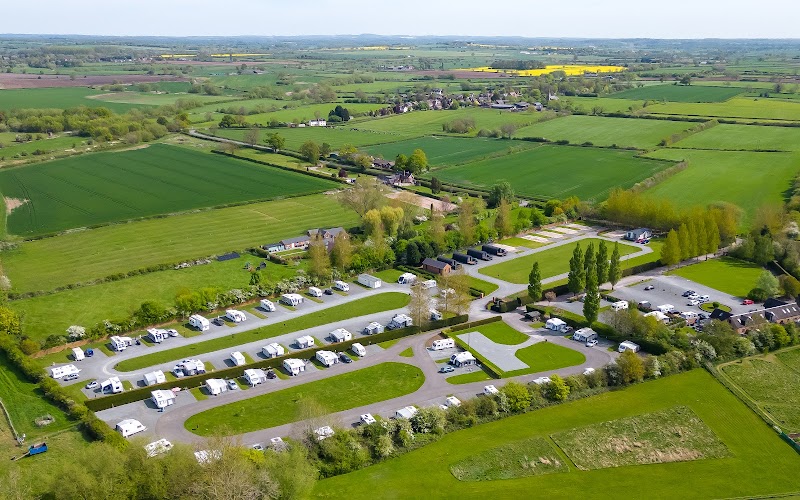 Atherstone Stables Caravan Park Estate Residential & Tourist Caravan Park/Seasonal pitches photo 3