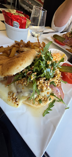 Photo 1 - Le Sixties Café