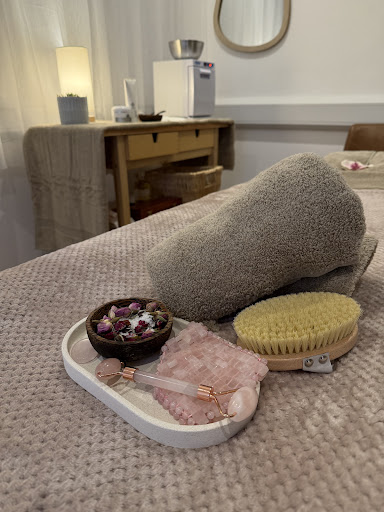 White Rose Holistics