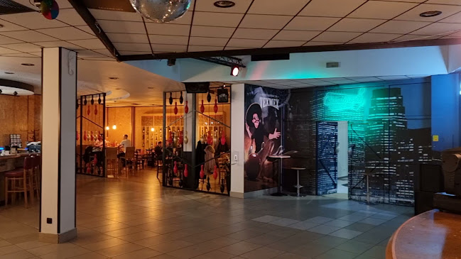 Opinie o Champions Bowling w Poznań - Kompleks sportowy